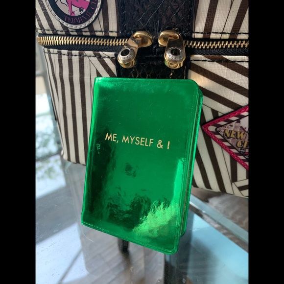 Henri Bendel Mini Notebook - Picture 2 of 5